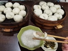 -舒小笼松针小笼包