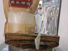 -卢大鲜鱼头捞饭(美利广场店)