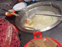 -醉董牛川派鲜肉自选火锅(烟台店)