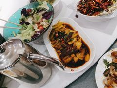 -巴特餐饮6加1音乐餐吧·新疆菜