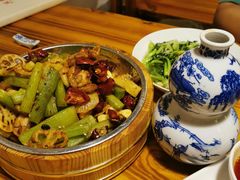 干锅牛蛙-兴农记