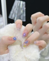 -悦指间美甲美睫