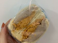 -沁屋面包店(人民东路店)