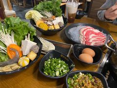 -呷哺呷哺 黄金牧场 (新中关购物中心店)