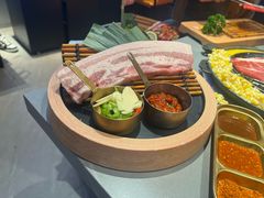 -轻烧烤肉(光谷步行街店)