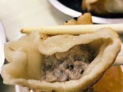 -黄阿姨锅贴大王(万航渡路店)