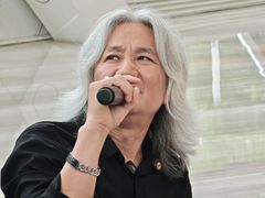 -凤凰中心