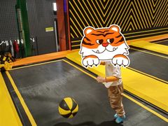 -Tenker Club弹刻极限主题公园 · 蹦床 · 团建 · 生日派对(大关店)