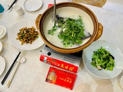 砂锅有机鱼头汤-千岛湖鱼味馆(十字街总店)