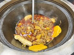 -妈妈家铁锅炖(景诚园综合楼店)