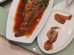 -皇城根·鲁菜济南菜·吊炉烤鸭·炒鸡鱼头(济南旗舰店)