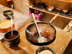 -郑记·古法黑砂锅串串(龙泉店)