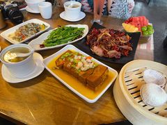 -隔壁老王·家常云南菜(花巷店)