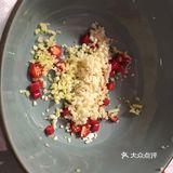 某位童鞋手工制作的凉拌鸡爪，手动点赞 看看这个色泽是