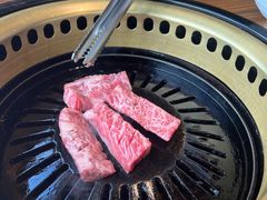 -炼火烤肉店