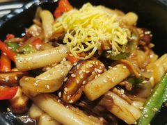 宫廷炒年糕-本家韩国烤肉(青岛万象城店)