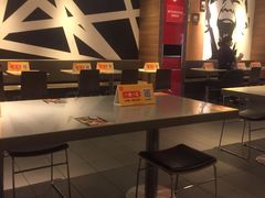 -麦当劳(汉口火车站候车室店)