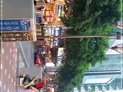 -八一路好吃街(雨田商务大厦店)