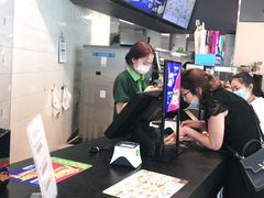 -德克士(香港街店)