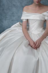 -MANLI BRIDAL婚纱