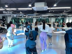 -STAR舞蹈工作室