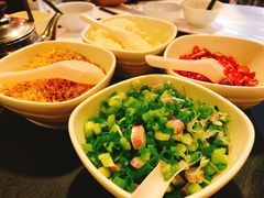 -鲜入围煮花胶鸡海鲜火锅