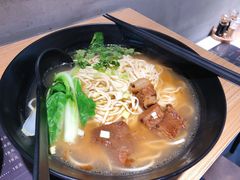 上汤粤式牛腩粉-西关二少双皮奶(青龙巷店)
