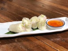-鸟鸣门屋台料理(金帝银泰店)