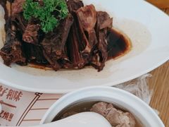 -顺风汤馆·广府粤菜(江宸天街店)