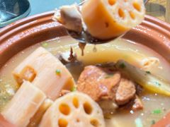 -黄泥岗·地道湖北菜(奥特莱斯店)