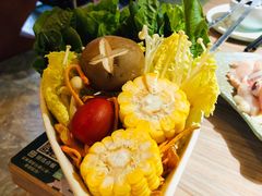 健康养生拼盘-探窝·竹笙椰子鸡(杨箕店)