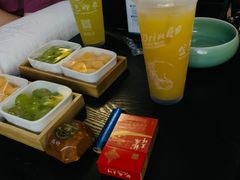 -金色印象·4K影院式足体养生(杨家坪西郊店)