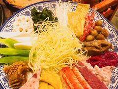 -周小明火锅(黑金冠社区店)