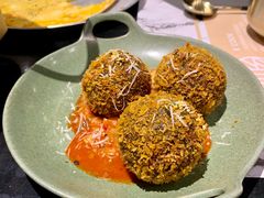 墨鱼芝士饭团-KCOOKING概念韩餐(世茂52+店)