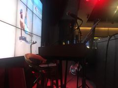 -蝴蝶汇音乐酒馆(罗湖店)