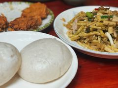 -芦茨金富饭庄·25年老字号·专做稻草鸡