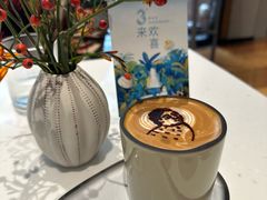 -潮一不贰·法式甜品·生日蛋糕·西式简餐(外滩店)