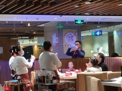 大堂-海底捞火锅鲜切牛肉主题店(长寿路店)
