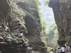 -龙潭大峡谷