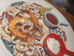 -JINNS锦时 steak&pizza(浸信会礼拜堂旧址店)
