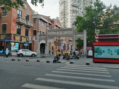 -吉庆街美食广场