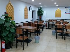 大堂-草桥清真牛肉锅贴扁食店