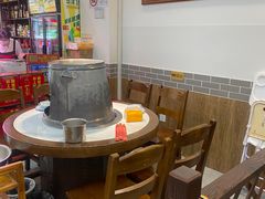 -地锅公社·现炒地锅鸡·地锅鱼·夜宵(罗锦路店)