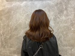 -沐染造型专业烫发染发