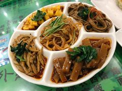 -令氏家外家周秦食府(高新店)