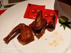 -馋遇江南·精致湖景雅宴(东方之门店)