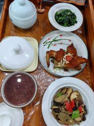 -禾馨·母婴护理月子中心(世纪大道店)