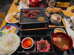 岩烧雪花牛肉定食-味太助·银饭食堂(中华城店)