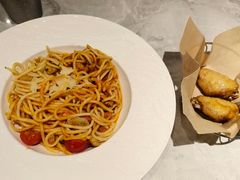 -必胜客(观海路店)