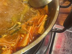 -亮欢寨酸汤鱼(沙冲路店)